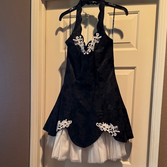 Roberta Bridal Black and White Prom Dress - Picture 1 of 4